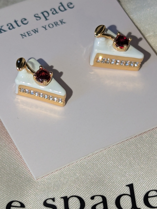 Kate Spade New York Pastry 🍰 🎂 🍰 🎂 Shop Cake Slice Studs - Picture 6 of 16
